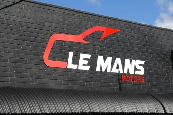 Le Mans Motors